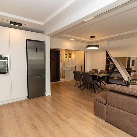 Gran Capital Top Central Apartment Sofia Bagian luar foto